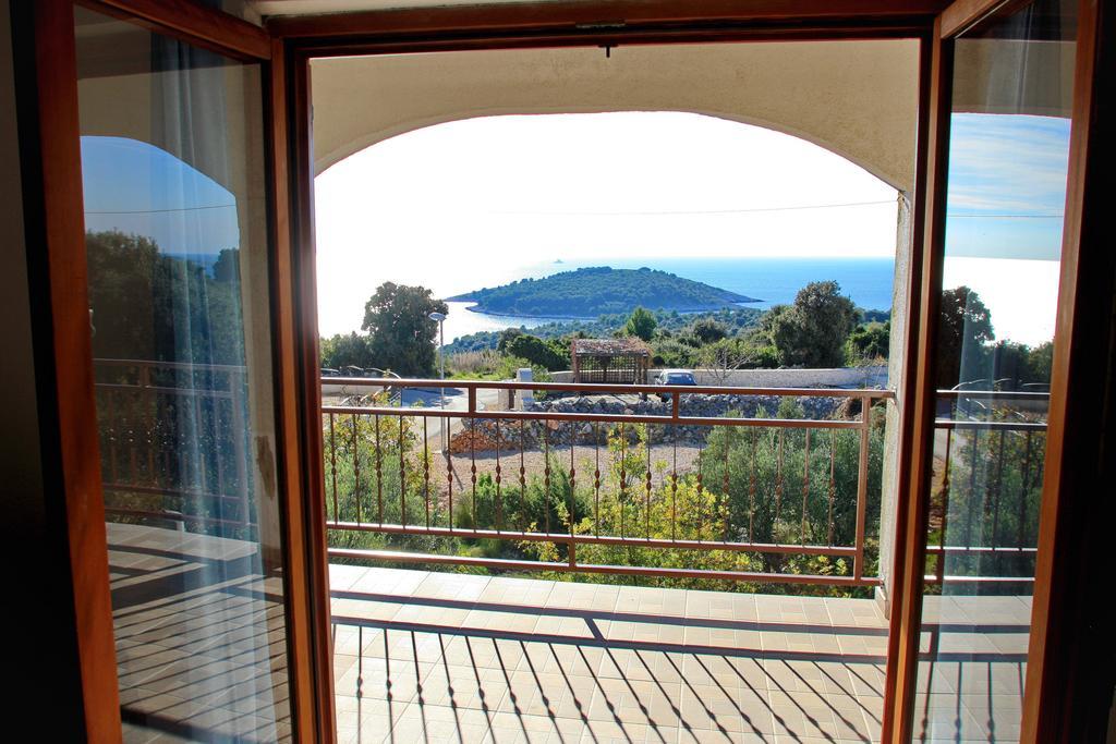 Apartments Vrvilo Rogoznica  Rum bild